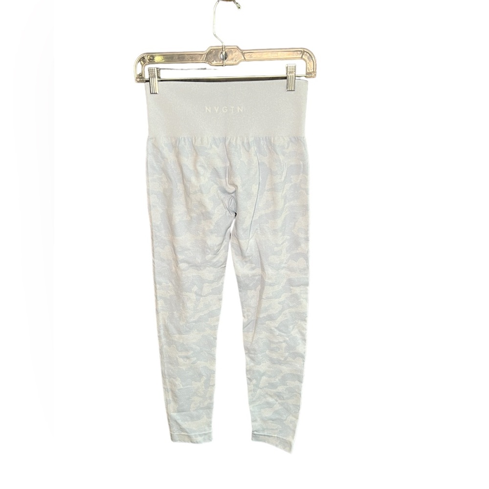 NVGTN M light blue camo print seamless leggings